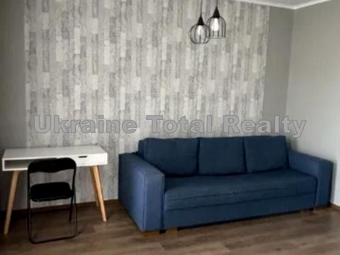 квартира за адресою Київ, Сім'ї Кульженків вул. (Петра Дегтяренка), 37