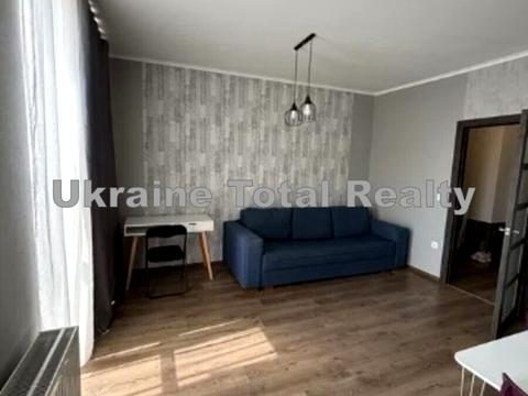 квартира за адресою Київ, Сім'ї Кульженків вул. (Петра Дегтяренка), 37