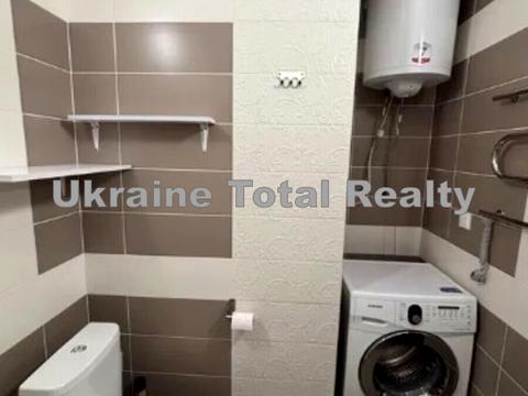 квартира за адресою Київ, Сім'ї Кульженків вул. (Петра Дегтяренка), 37