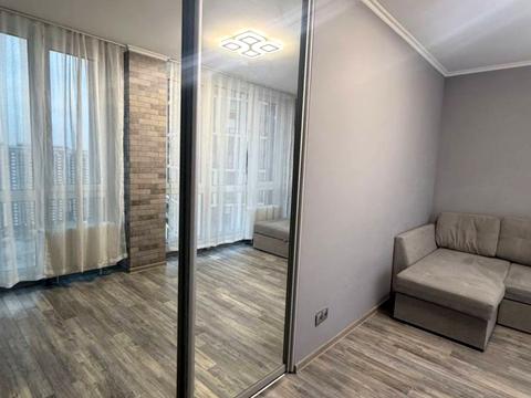 квартира за адресою Зарічна вул., 4 к2