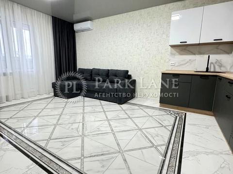 квартира за адресою Ревуцького вул., 54