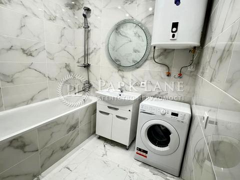 квартира за адресою Ревуцького вул., 54