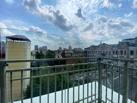 квартира за адресою Бульварно-Кудрявська вул. (Воровського), 21