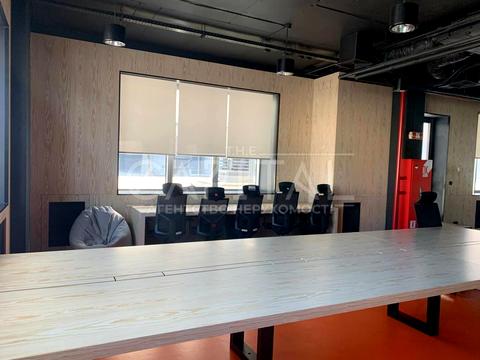 коммерческая по адресу Вацлава Гавела бульв. (Івана Лепсе), 6Б