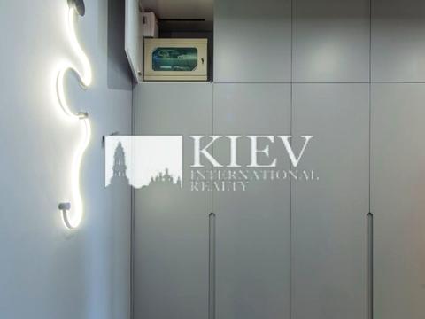 коммерческая по адресу Жилянская ул., 68