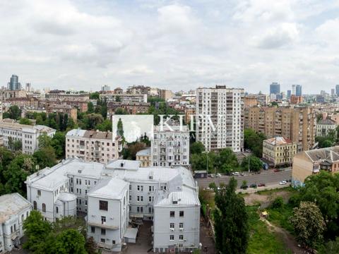 коммерческая по адресу Жилянская ул., 68