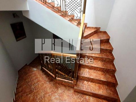 комерційна за адресою Велика Васильківська вул. (Червоноармійська), 28Б