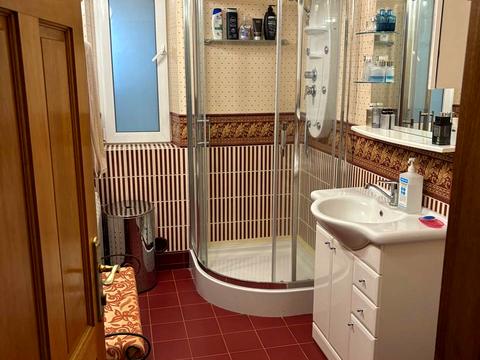 будинок за адресою с. Козин, Мистецька вул., 7