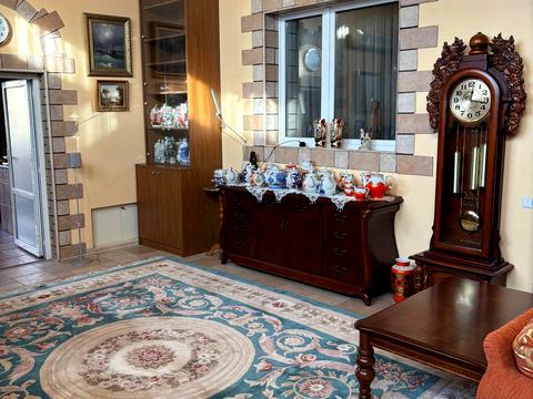 будинок за адресою с. Козин, Мистецька вул., 7