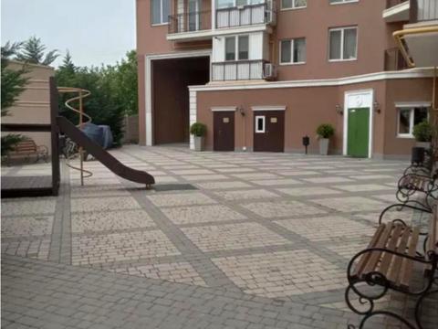 квартира за адресою Євгена Чикаленка вул., 43