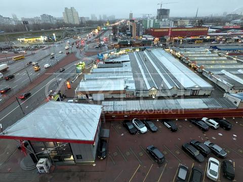 комерційна за адресою Київ, Степана Бандери просп. (Московський), 6