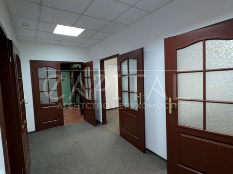 комерційна за адресою Київ, Степана Бандери просп. (Московський), 6