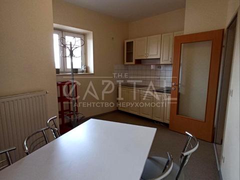 комерційна за адресою Велика Васильківська вул. (Червоноармійська), 9/2