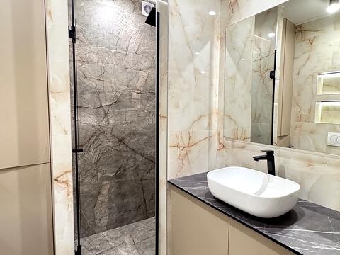 квартира за адресою Салютна вул., 2к21