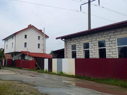 коммерческая по адресу Александра Довженко ул., 4