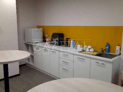 коммерческая по адресу Большая Васильковская ул. (Красноармейская), 100