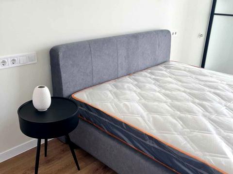 квартира за адресою Олександра Олеся вул., 10