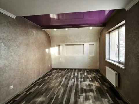 комерційна за адресою Бориса Тлехаса вул., 16