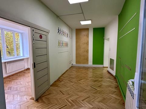 комерційна за адресою Переяславська вул., 19