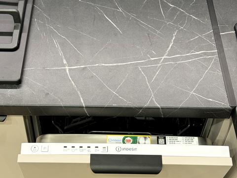 квартира за адресою Мартинова просп., (вул. Радісна, 6)