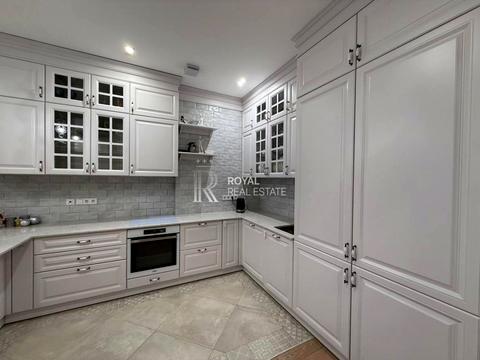 квартира за адресою Авіаконструктора Антонова вул., 2-Б