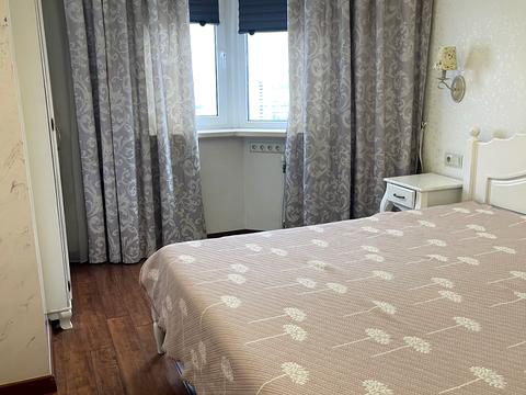 квартира за адресою Київ, Вадима Гетьмана вул., 1-Б