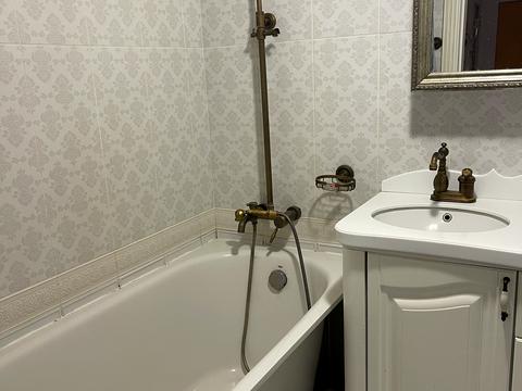 квартира за адресою Київ, Вадима Гетьмана вул., 1-Б