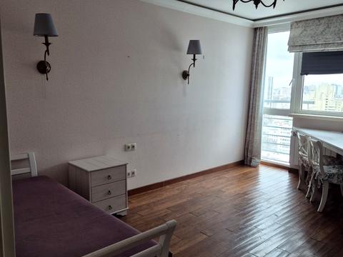 квартира за адресою Київ, Вадима Гетьмана вул., 1-Б