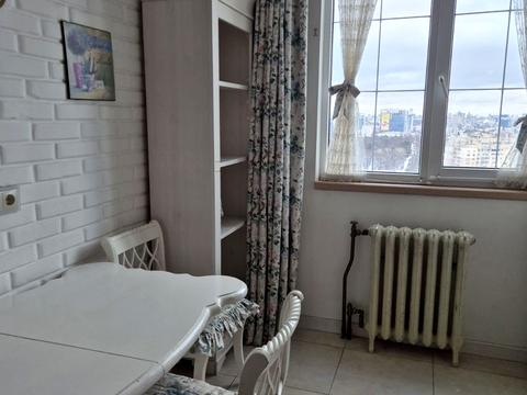 квартира за адресою Київ, Вадима Гетьмана вул., 1-Б