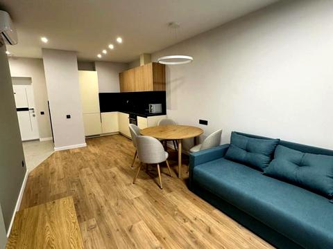 квартира за адресою Олександра Олеся вул., 9-А