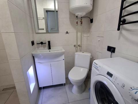 квартира за адресою Дніпро, Олександра Поля просп. (Кірова), 18