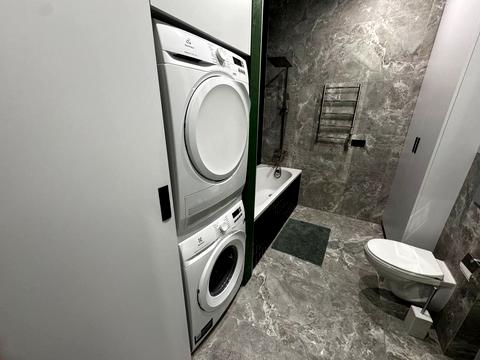 квартира за адресою Євгена Коновальця вул., 37-А