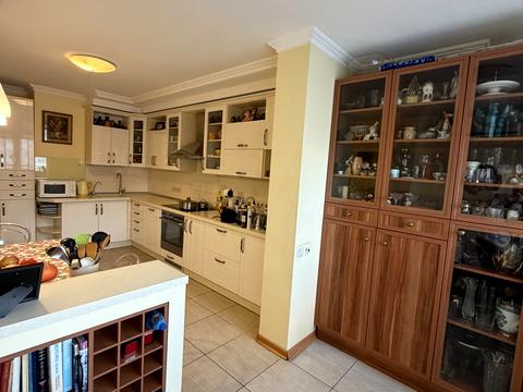 квартира за адресою Єлизавети Чавдар вул., 5