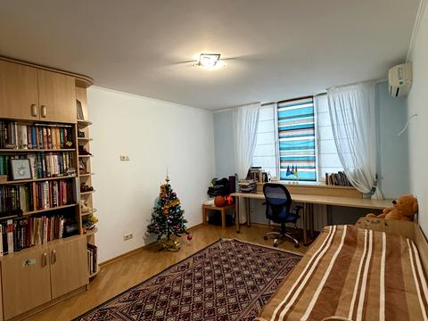 квартира за адресою Єлизавети Чавдар вул., 5