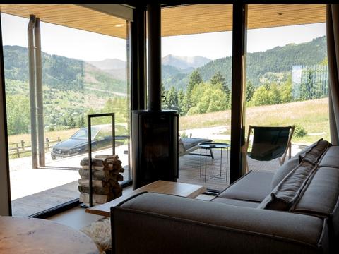 будинок за адресою Молодіжна вул.