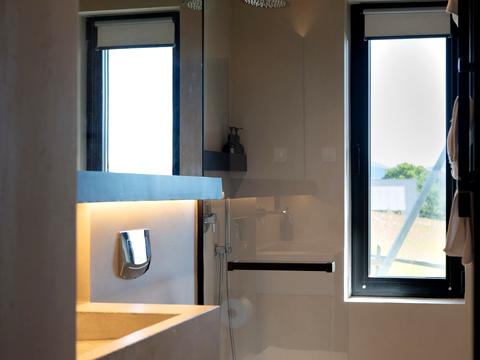 будинок за адресою Молодіжна вул.