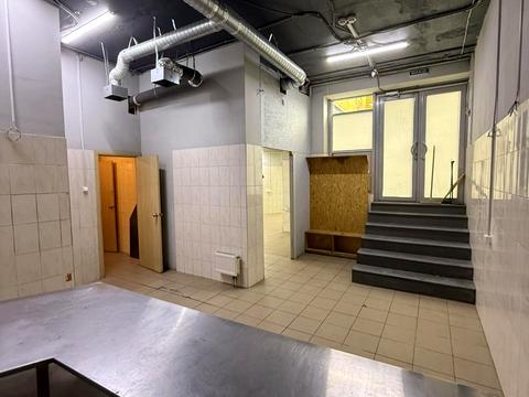 комерційна за адресою Вишгородська вул., 45