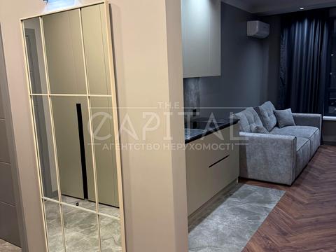 квартира за адресою Зарічна вул., 3-А