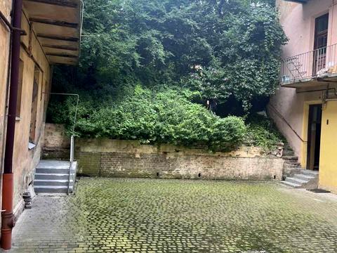 квартира за адресою Львів, Івана Франка вул., 44