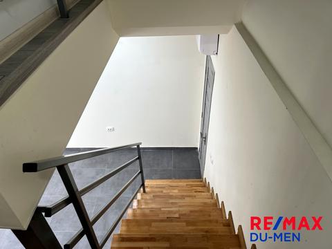 комерційна за адресою Карпатська вул., 34