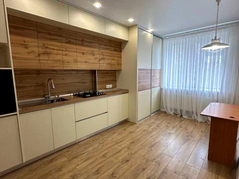 квартира за адресою Лісогринівецька вул., 36