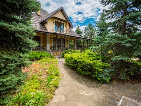 дом по адресу центральна