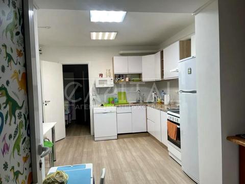 комерційна за адресою Соломії Крушельницької вул., 5