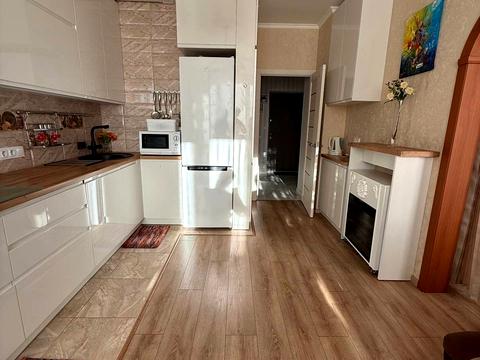 квартира за адресою Микільсько-Слобідська вул., 8