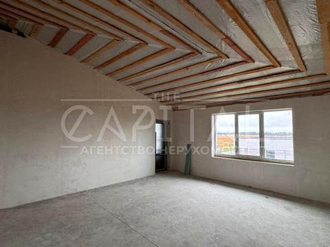 комерційна за адресою Райдужна, 1