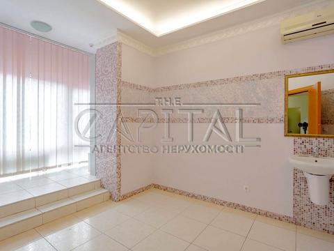 коммерческая по адресу Владимира Ивасюка просп. (Героїв Сталінграду), 4