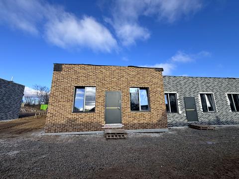 дом по адресу Зоряна