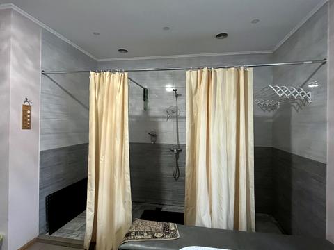 комерційна за адресою Дахнівська вул., 50