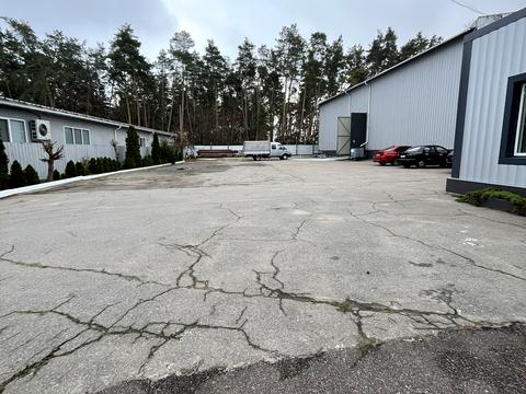 комерційна за адресою Дахнівська вул., 50