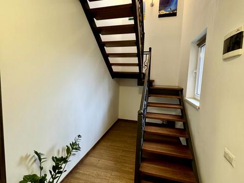 будинок за адресою Героїв Майдану вул. (1 Листопада), 1